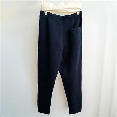 Neulotut miesten shortsit